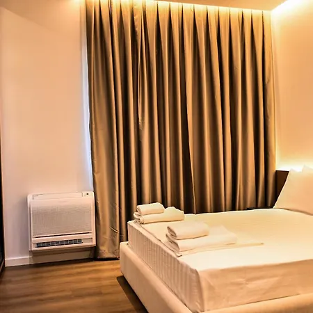 Priamor Collection Tirana